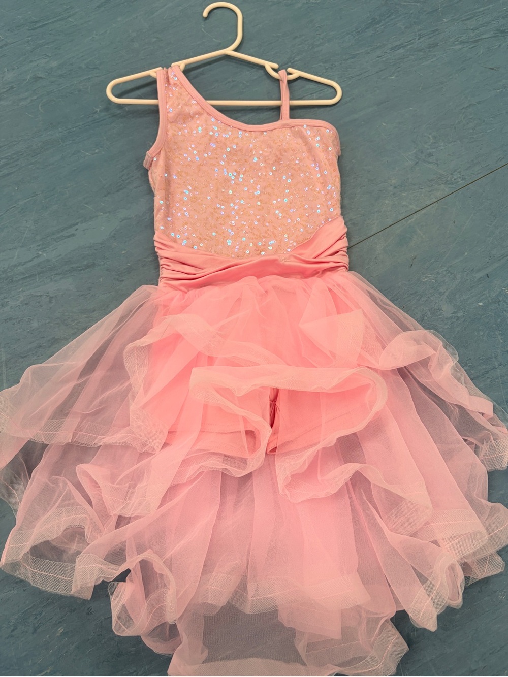 Weissman Coral Pink One-Shoulder Sequin Tulle Party Dress